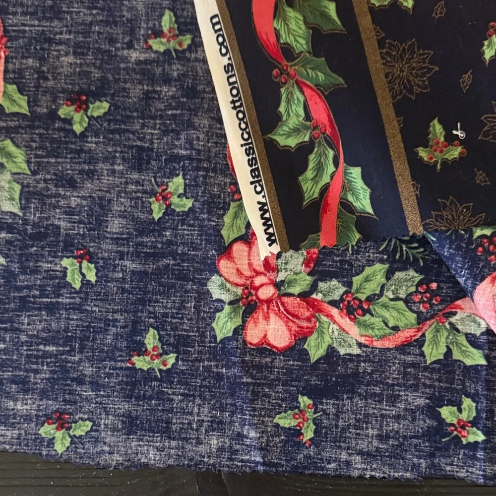 New 2 panels 18” x 20” Festive Floral Fabric with Red and Green Design